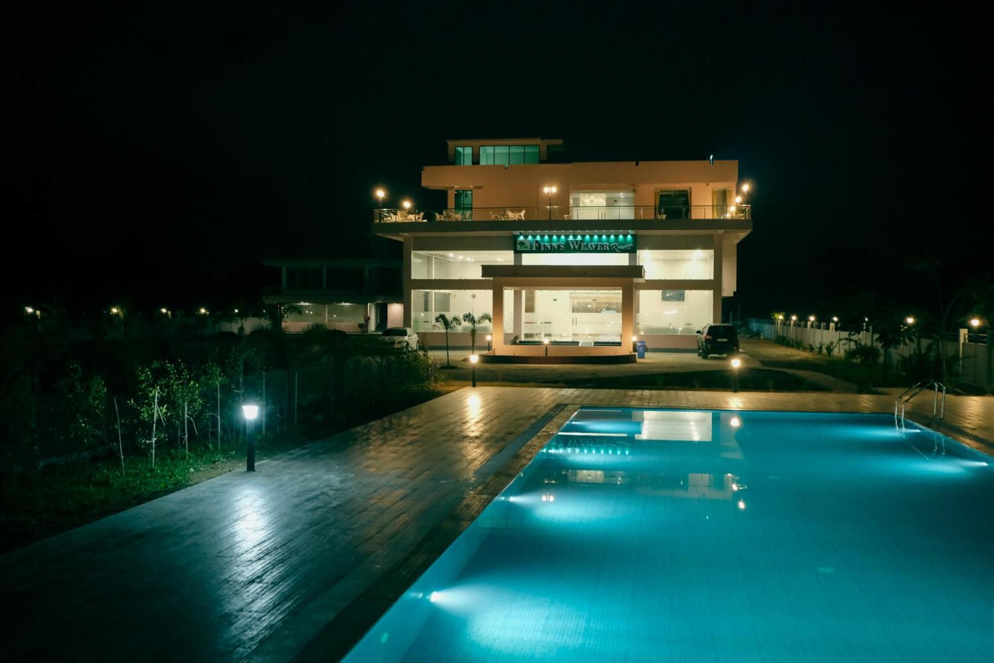 Finn'S Weaver Resort, Kaziranga Exterior photo