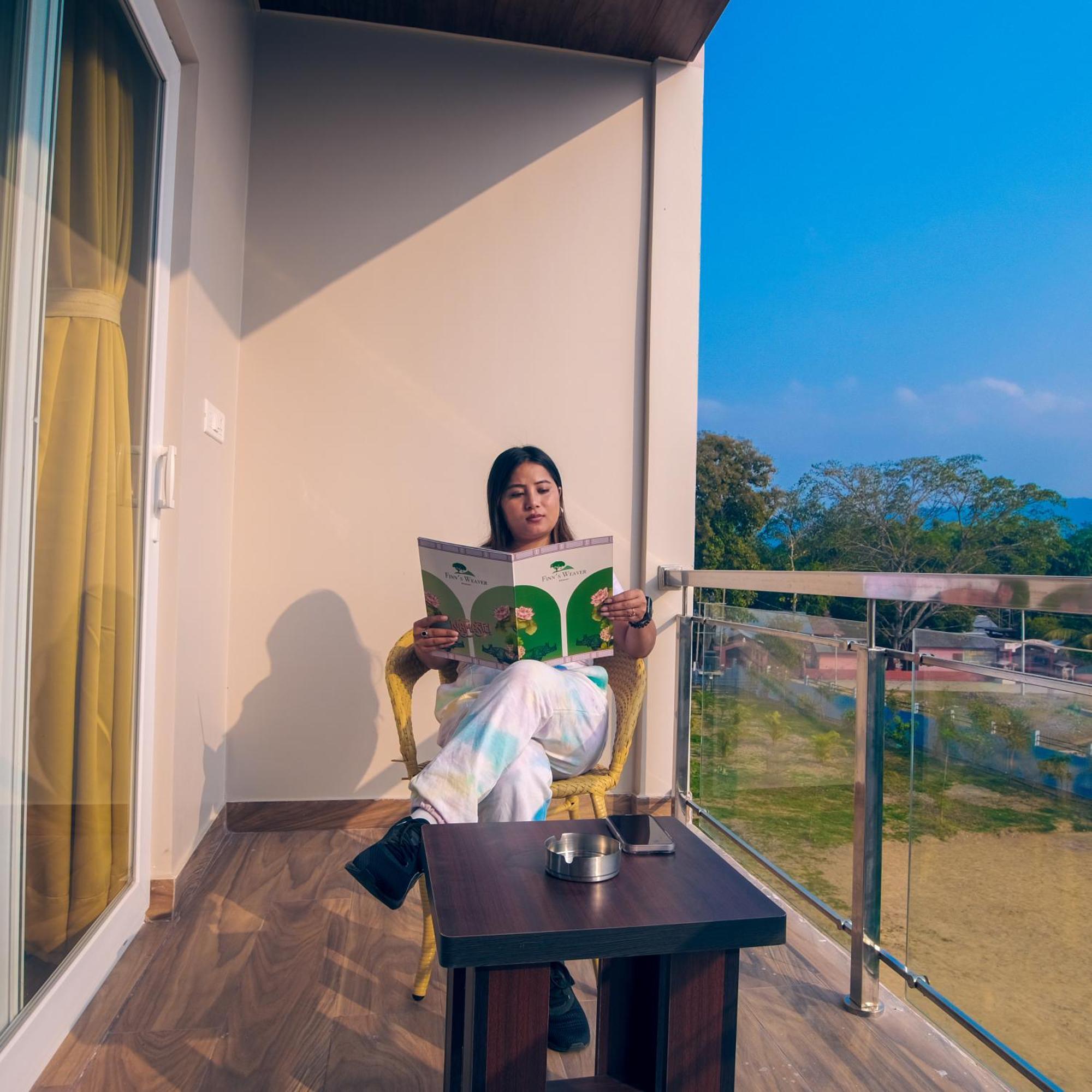 Finn'S Weaver Resort, Kaziranga Exterior photo